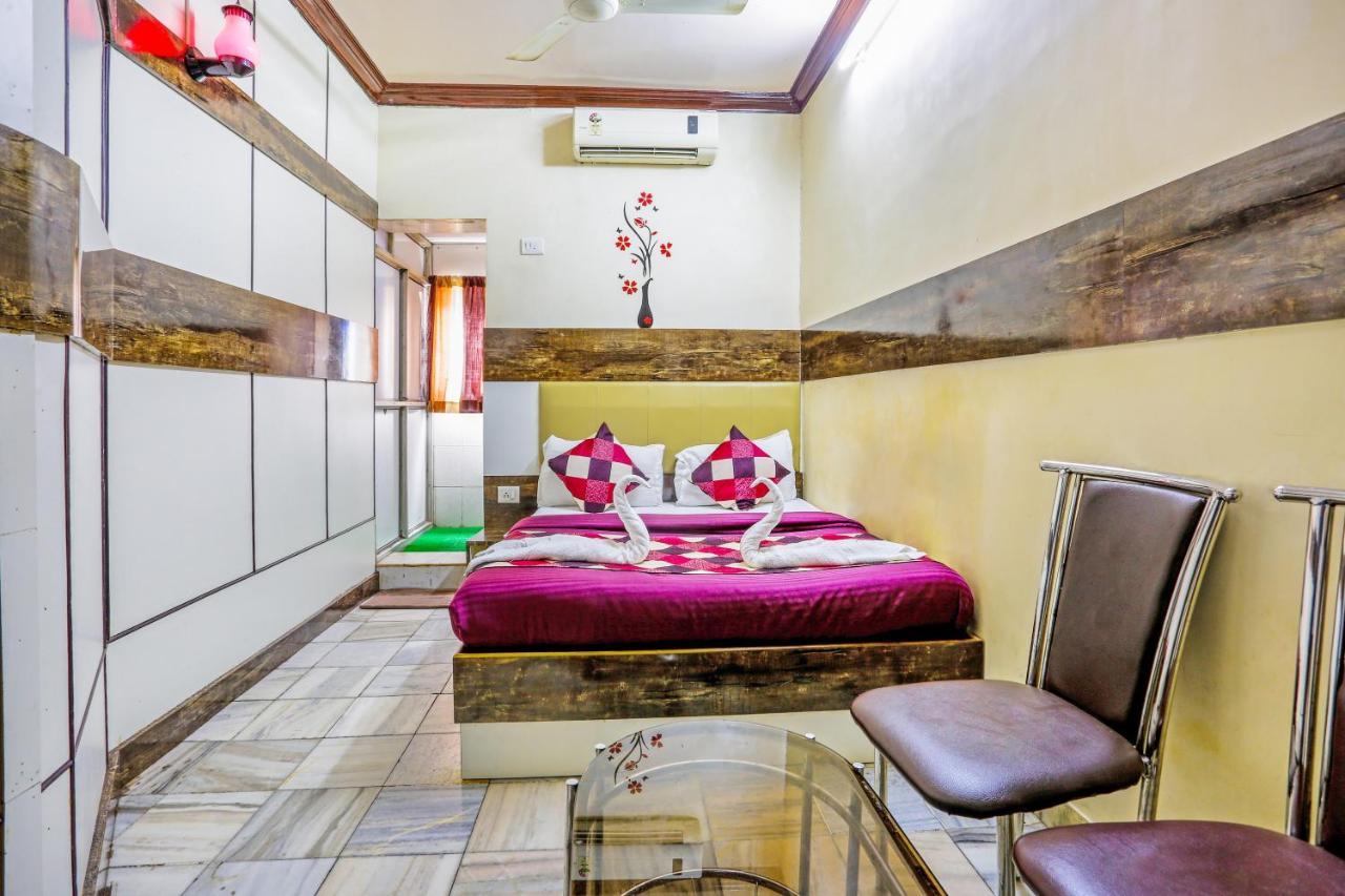 Terminus Hotel Bandra Mumbai Bagian luar foto